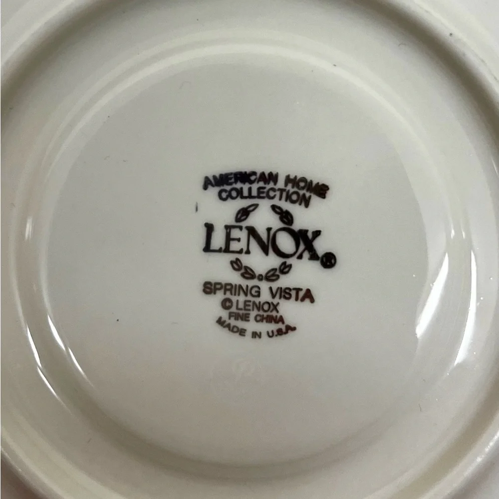 Lenox Southern Vista Teacups & Saucers - Set of 2